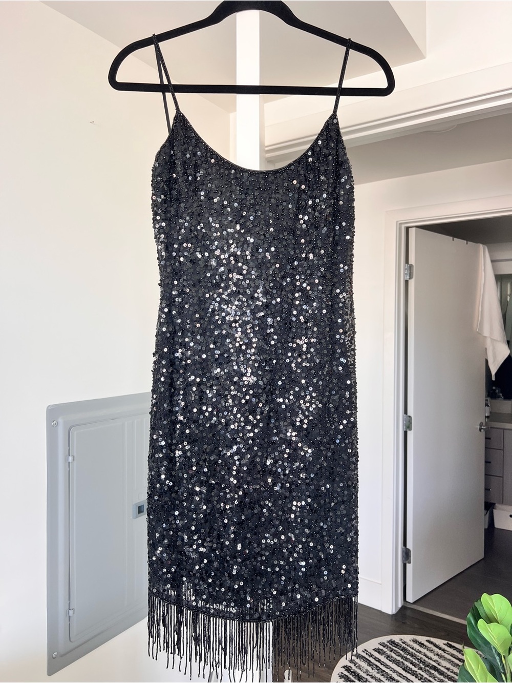 Vintage Cache 100% Silk Full Sequined Mini Dress Tassel Hemline- Sz 4